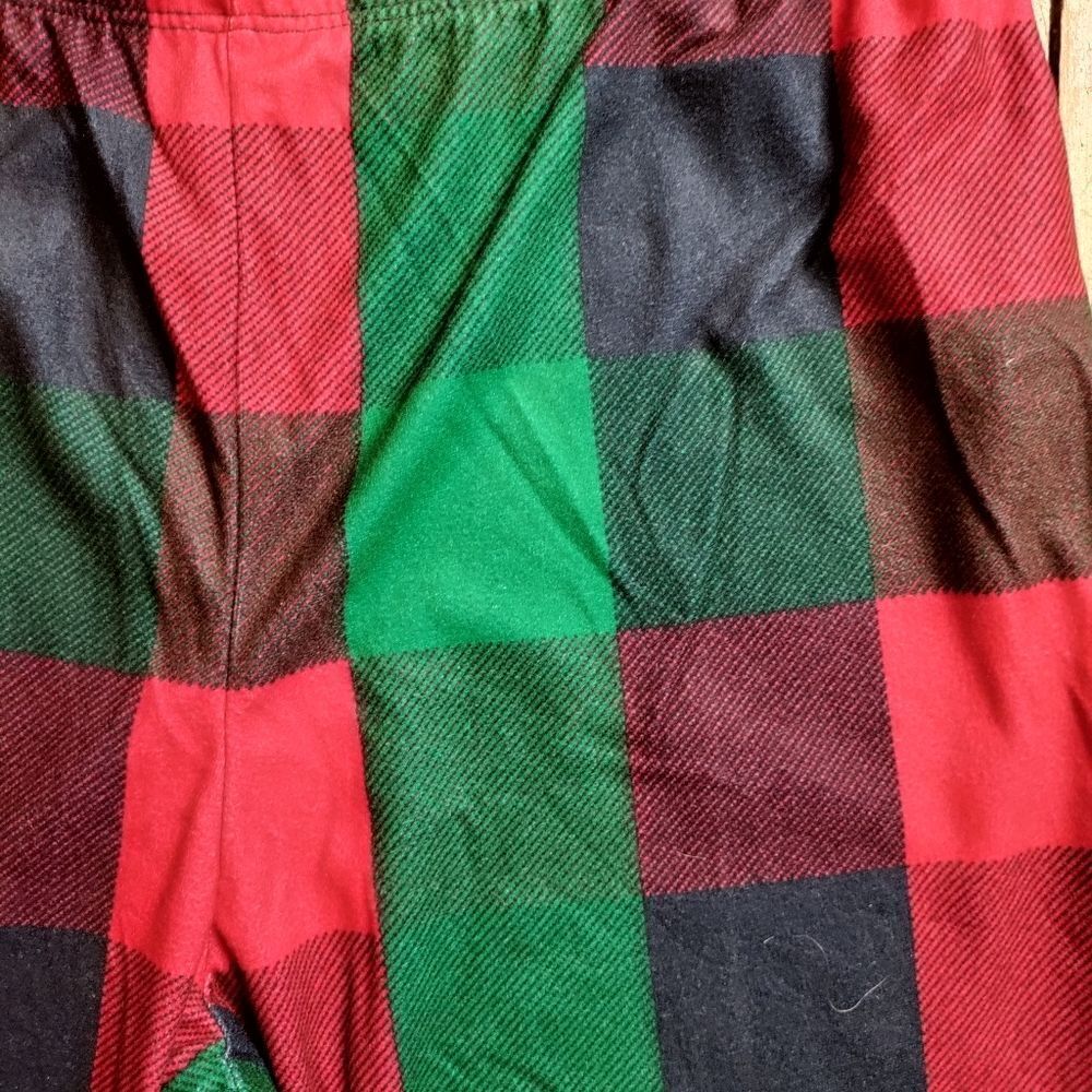 Old Navy pajama set size 14 to 16 Christmas pajamas Santa surfing plaid Holiday - Picture 3 of 6